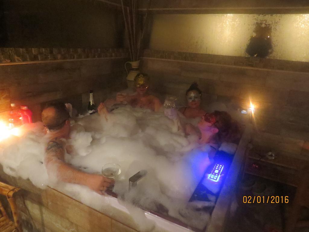 Cudodomek Spa W Mrozach Wielkich Kolo Elku Esterno foto